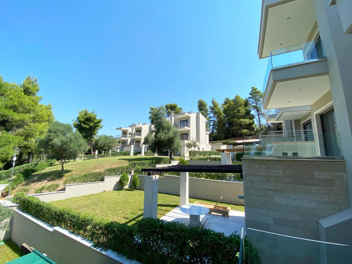 Niovi Villas Nikiti  Exteriör bild